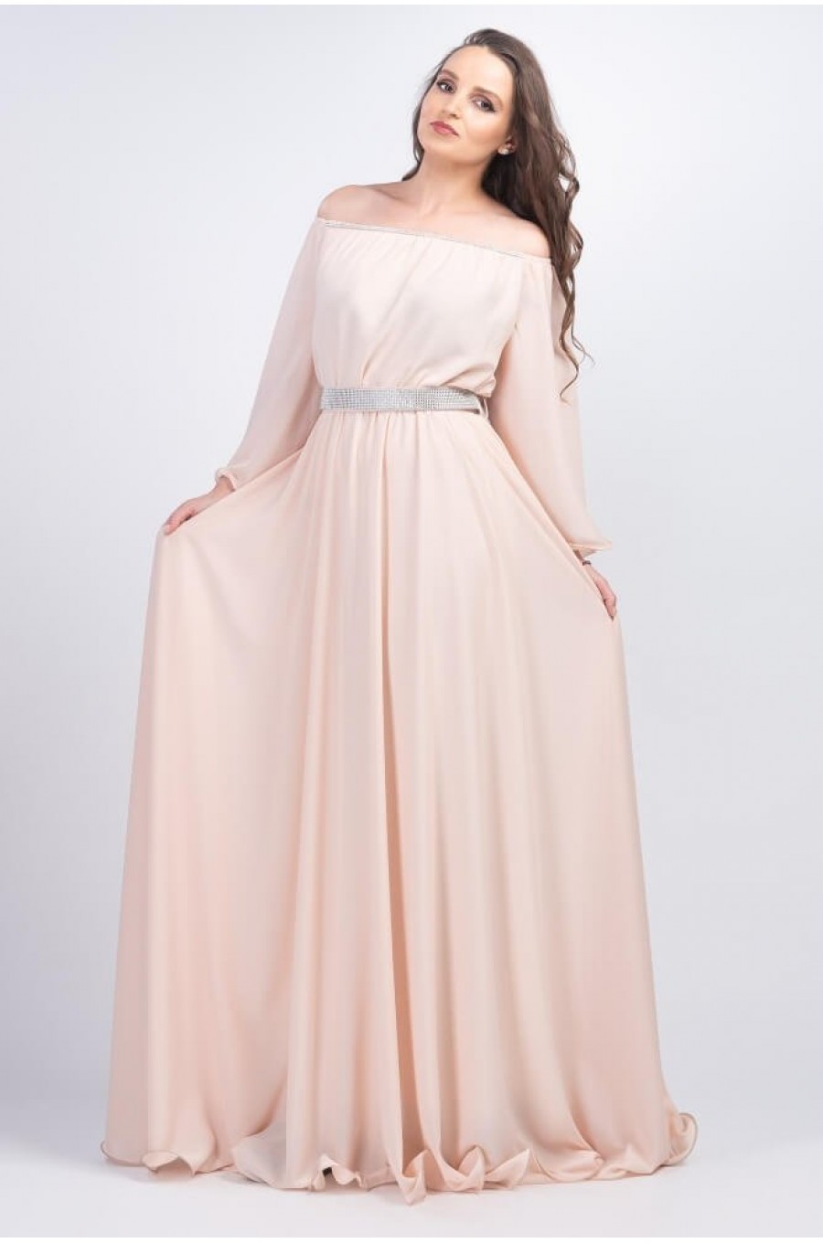 Rochie lunga din voal bej vaporoasa Cinderella Rochie lunga din voal bej vaporoasa Cinderella 1 - dyandra.ro