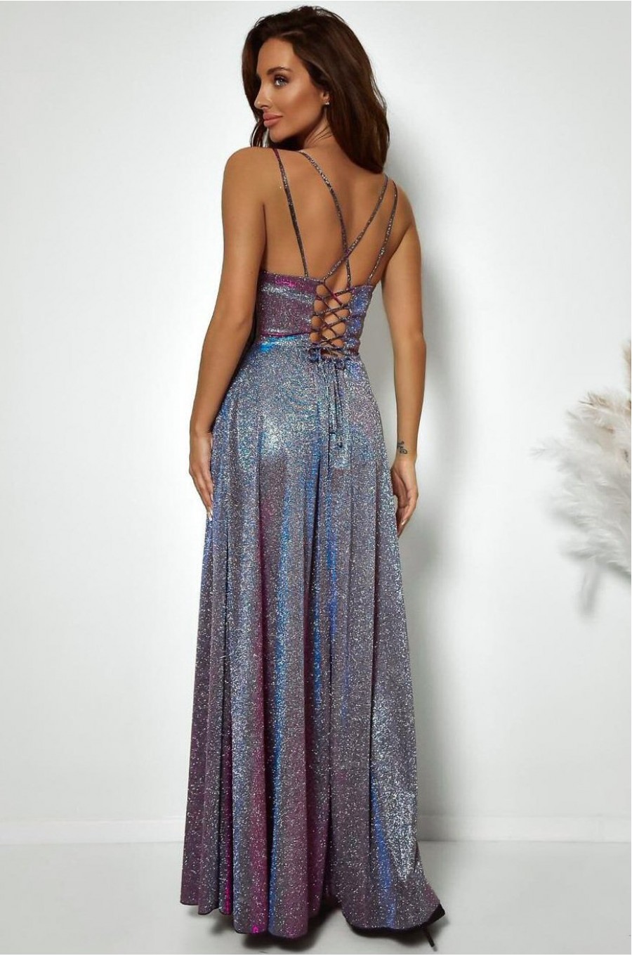 Rochie lunga din glitter argintie cu reflexii cu bust tip corset ValeriaLux 2 - dyandra.ro
