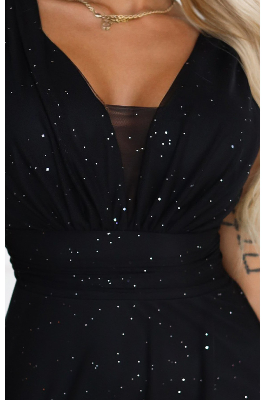 Rochie eleganta lunga neagra din brocard vaporoasa petrecuta Melania Rochie eleganta lunga neagra din brocard vaporoasa petrecuta Melania 3 - dyandra.ro