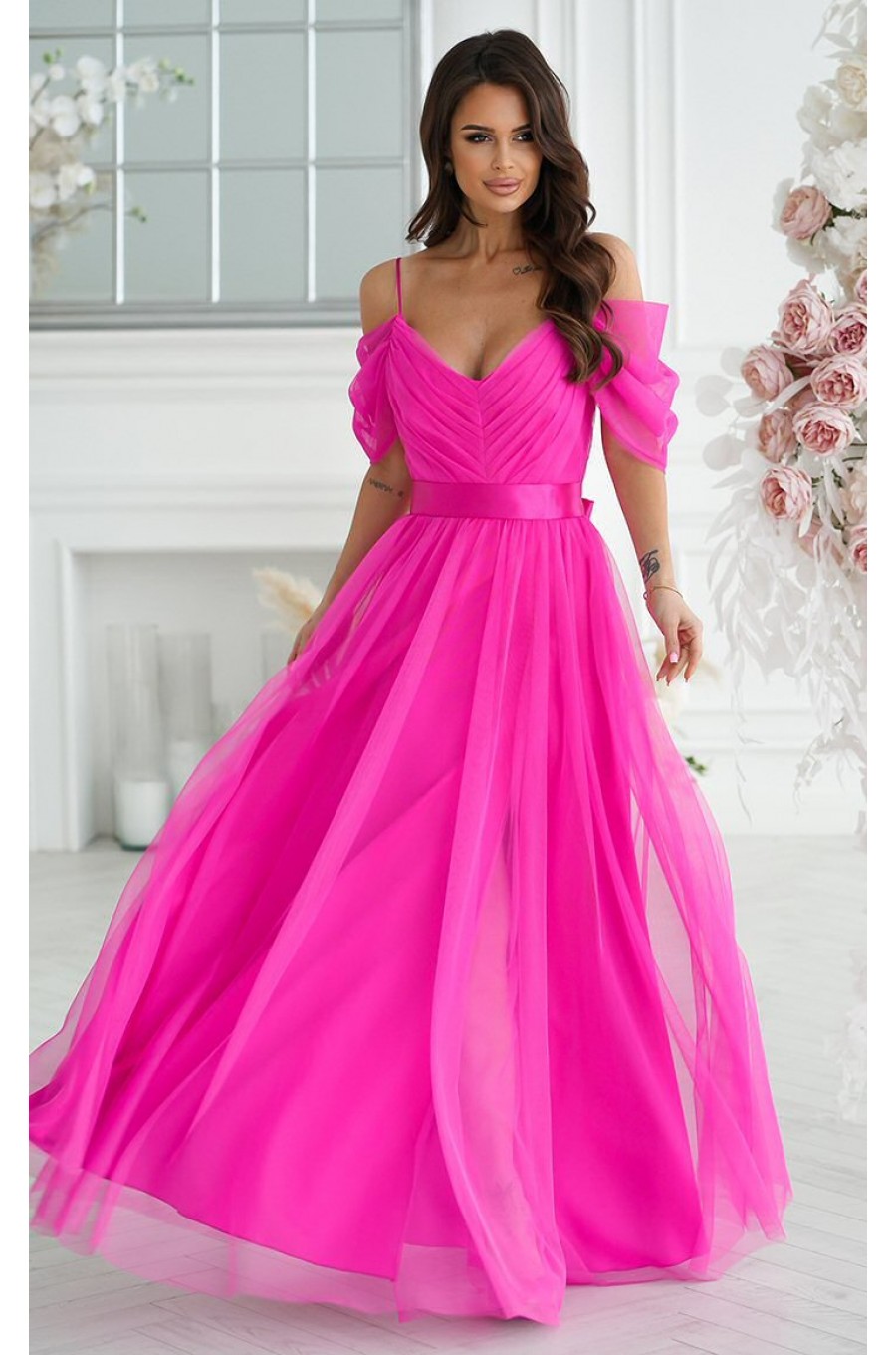 Rochie eleganta lunga din tulle roz fucsia vaporoasa cu umerii goi FloraY 1 - dyandra.ro