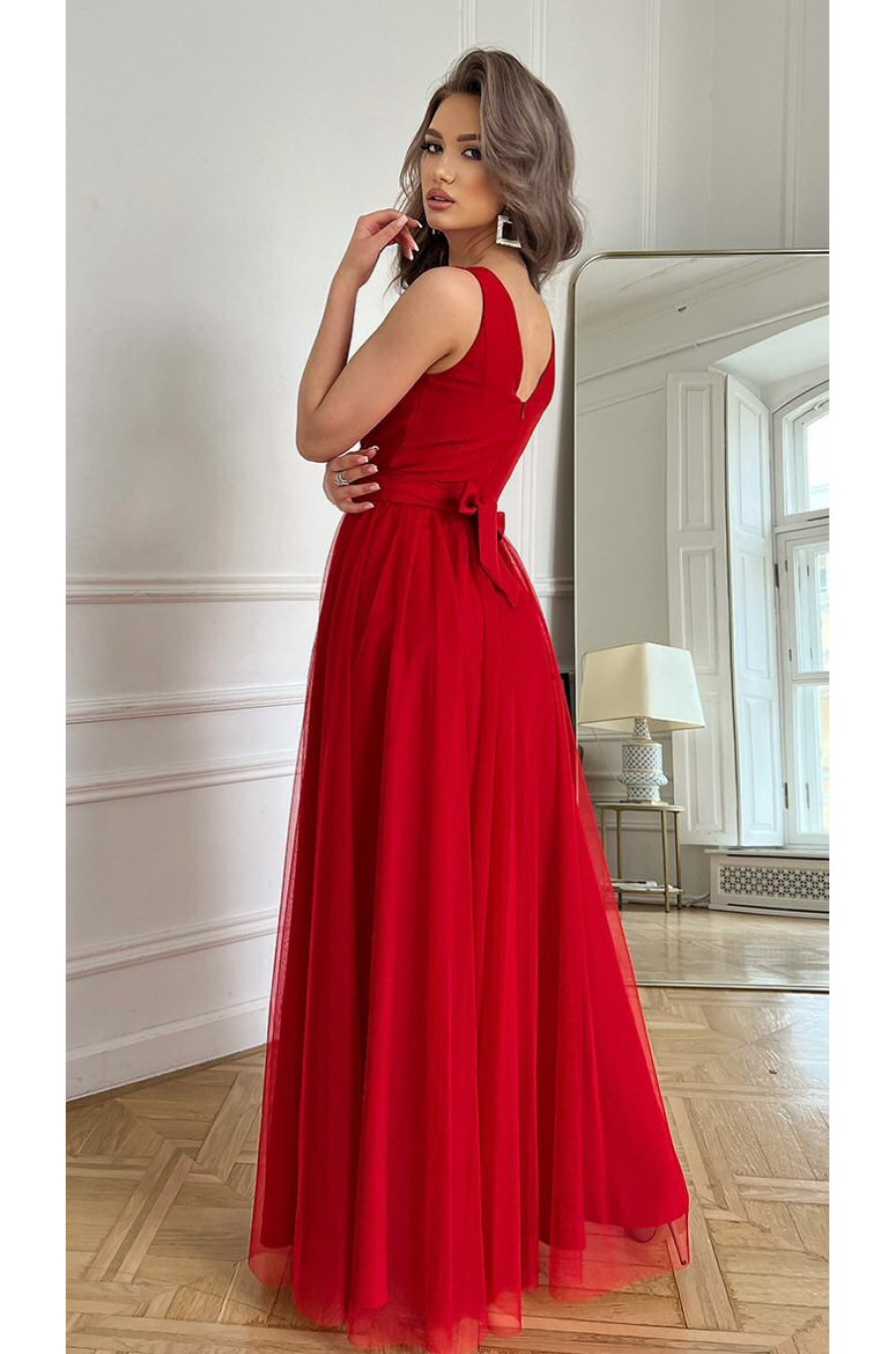 Rochie lunga rosie vaporoasa din tulle si vascoza Andreea Rochie lunga rosie vaporoasa din tulle si vascoza Andreea 2 - dyandra.ro