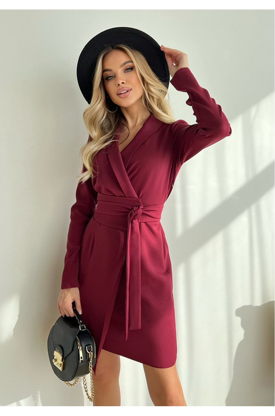 Rochie de zi scurta, burgundy, tip sacou, cu maneca lunga, Liana Rochie de zi scurta, burgundy, tip sacou, cu maneca lunga, Liana 1 - dyandra.ro