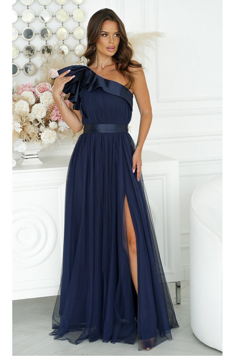 Rochie eleganta lunga din tulle bleumarin cu un umar gol si volan din satin Irresistible 1 - dyandra.ro