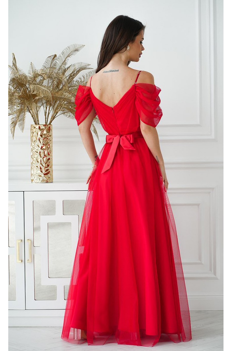 Rochie lunga eleganta rosie din tulle vaporoasa cu umerii goi FloraY 2 - dyandra.ro