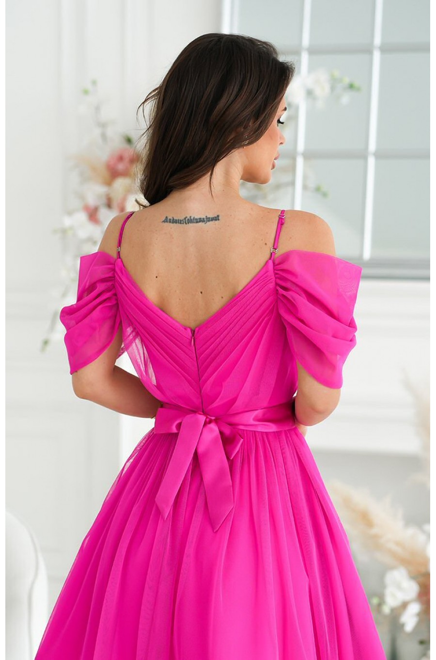 Rochie eleganta lunga din tulle roz fucsia vaporoasa cu umerii goi FloraY 3 - dyandra.ro