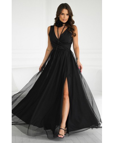 Rochii marimi mari, Rochie eleganta lunga neagra vaporoasa din tulle cu floare pe umar Dyandra - dyandra.ro