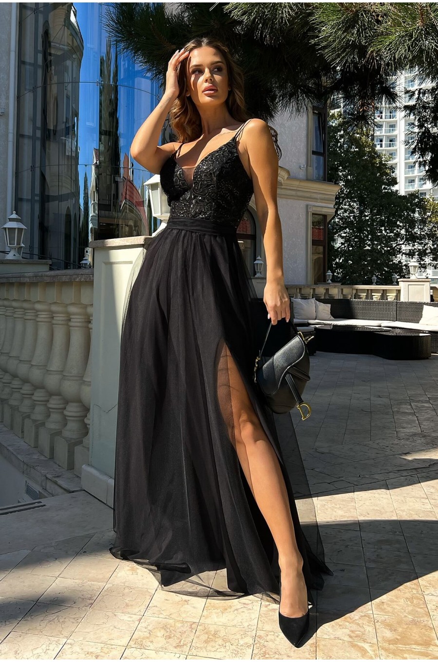 Rochie eleganta lunga neagra din tulle si dantela vaporoasa Isadora Rochie eleganta lunga neagra din tulle si dantela vaporoasa Isadora 7 - dyandra.ro