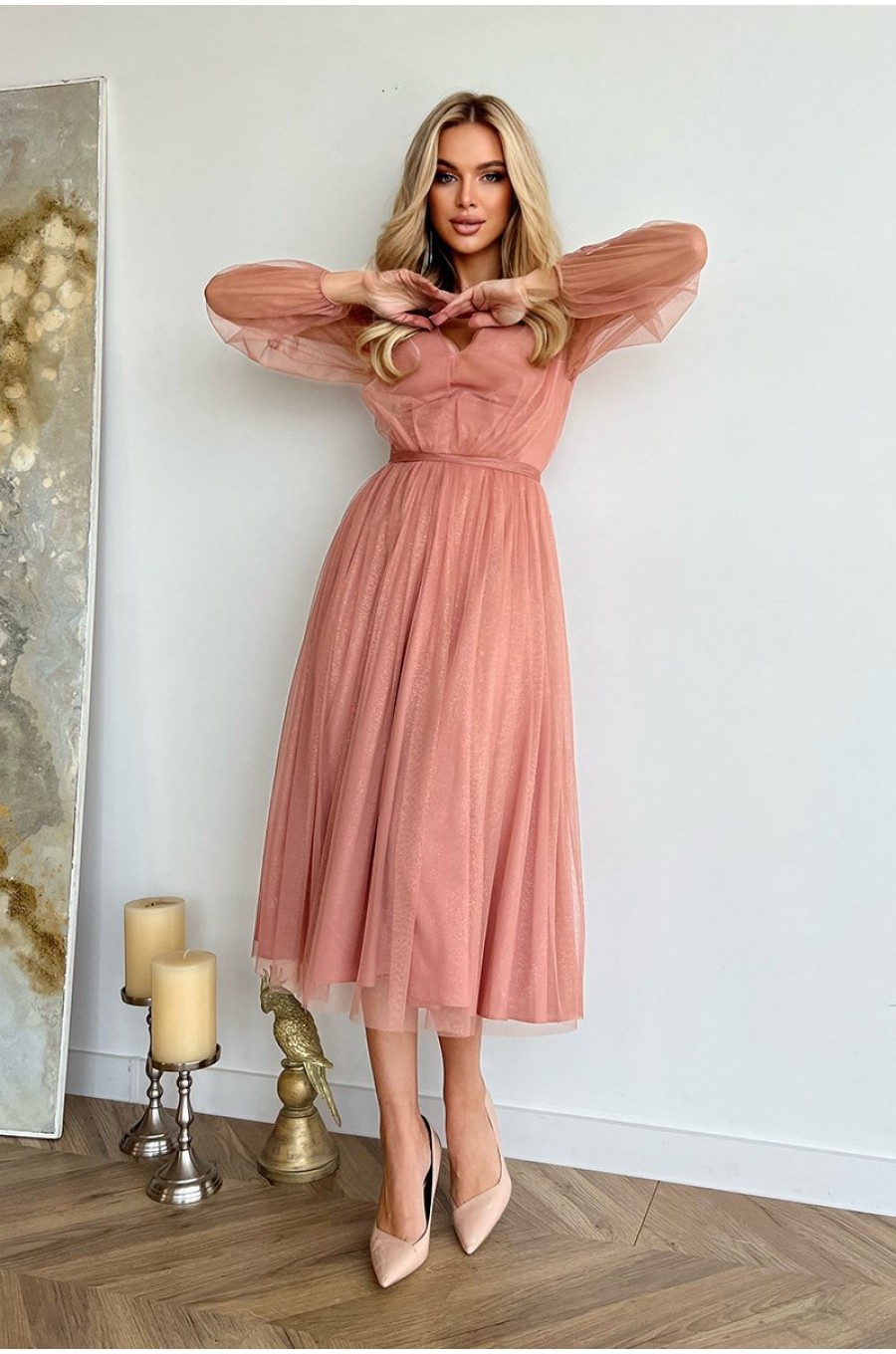 Rochie midi eleganta din tul cu glitter roz nude cu maneca lunga Petra 5 - dyandra.ro