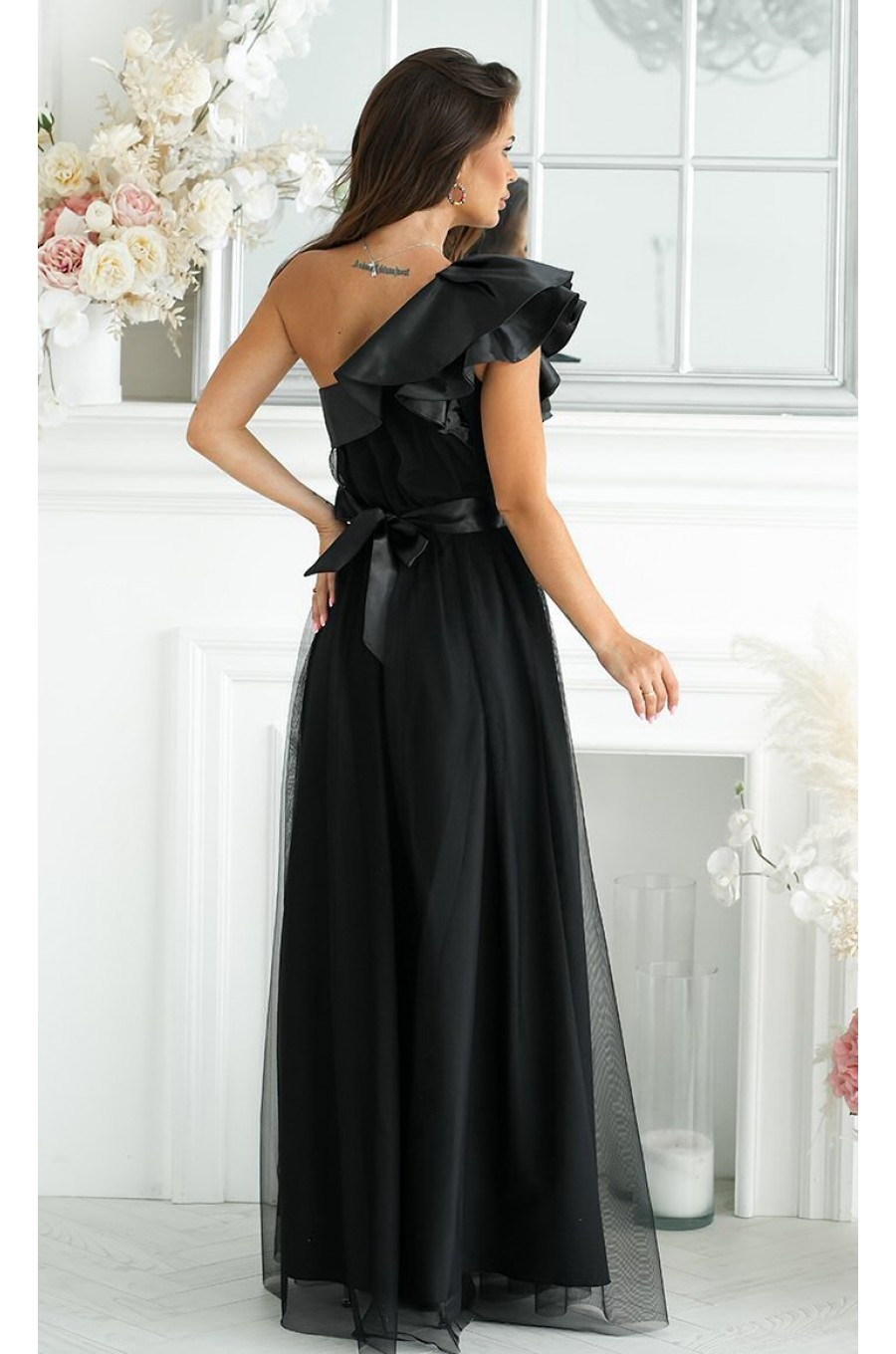 Rochie eleganta neagra din tulle cu un umar gol si volan din satin Irresistible 2 - dyandra.ro