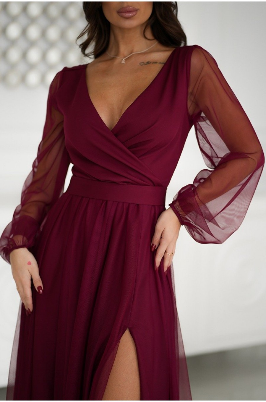 Rochie vaporoasa lunga burgundy din tulle cu maneca lunga SplendorB 4 - dyandra.ro