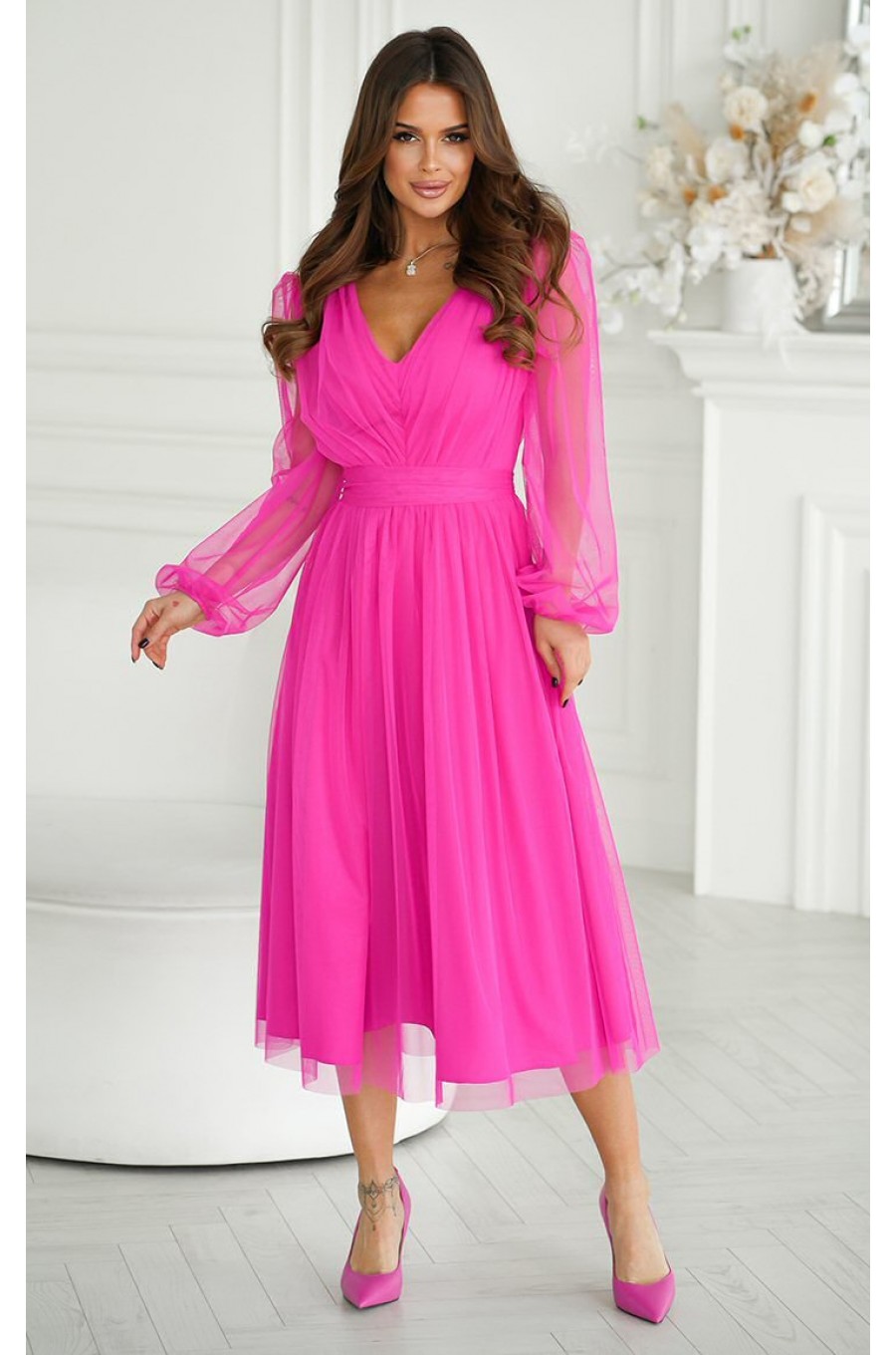 Rochie midi eleganta din tul cu glitter roz neon cu maneca lunga Petra 2 - dyandra.ro