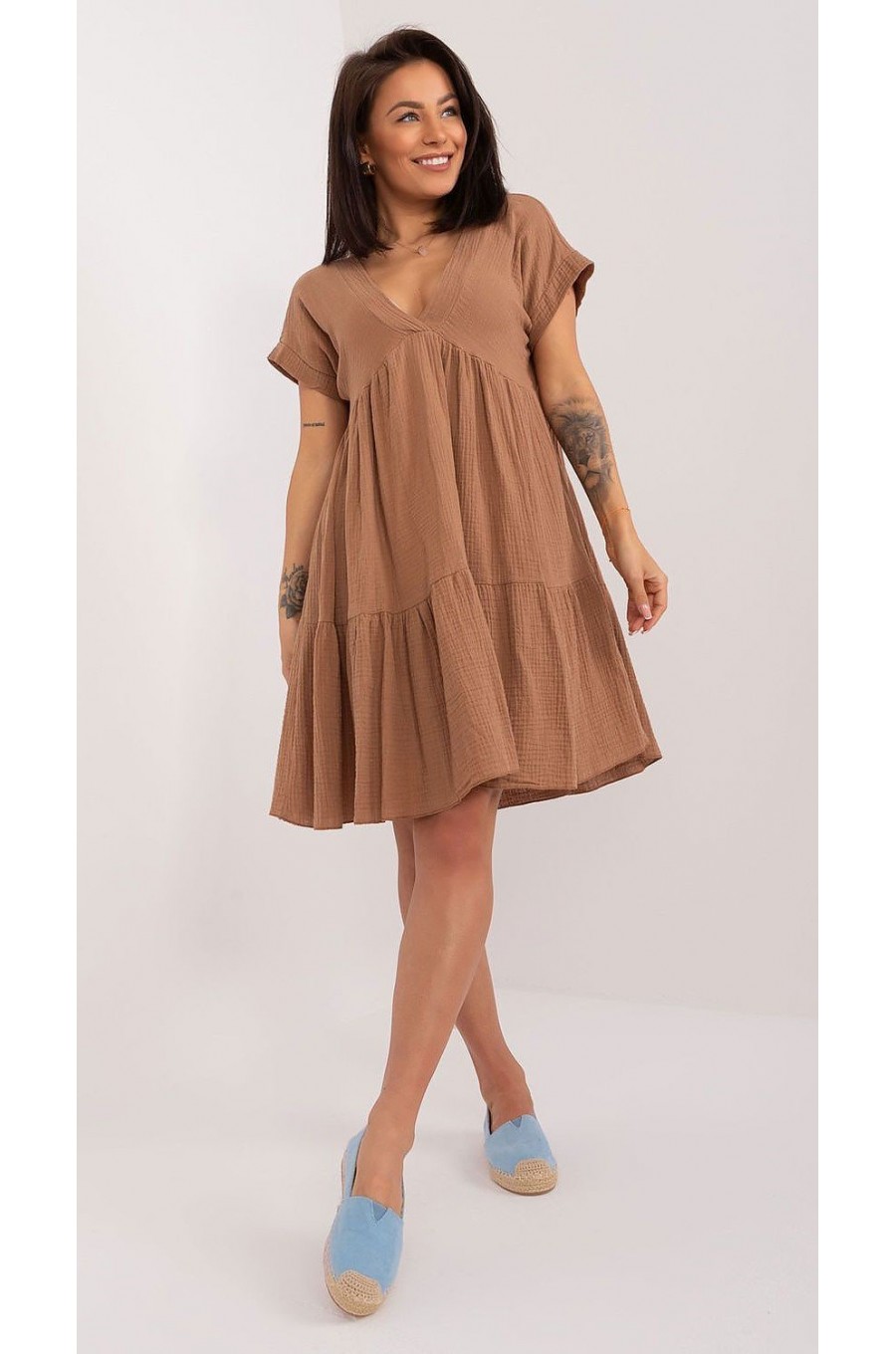 Rochie de vara scurta, din bumbac, maro, croi A, cu volan lat, Nedia Rochie de vara scurta, din bumbac, maro, croi A, cu volan lat, Nedia 1 - dyandra.ro