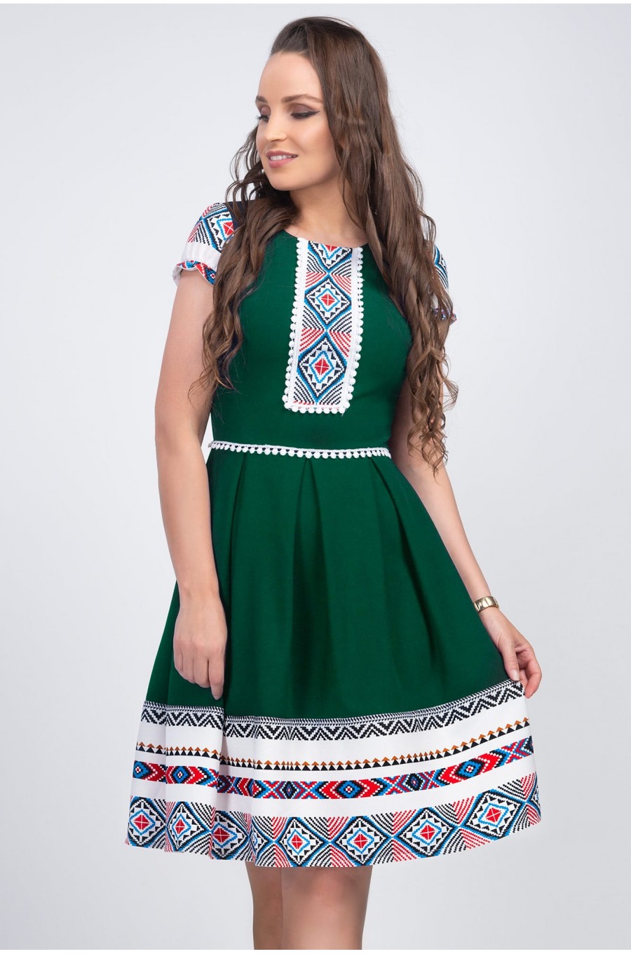 Rochie scurta verde cu motive traditionale Doinita 1 - dyandra.ro