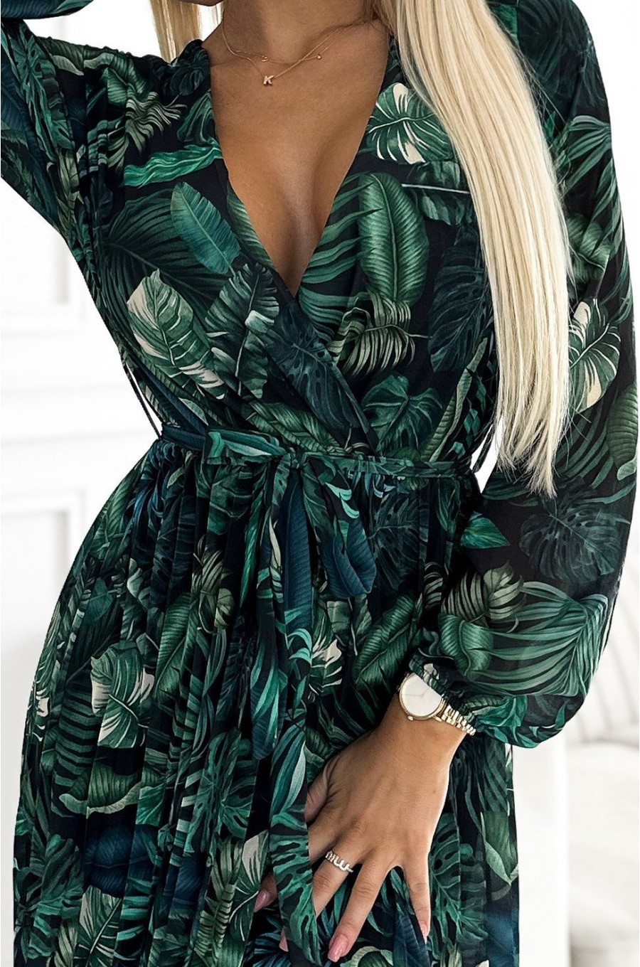 Rochie lunga verde cu frunze plisata din voal chiffon cu maneca lunga Colleen 5 - dyandra.ro