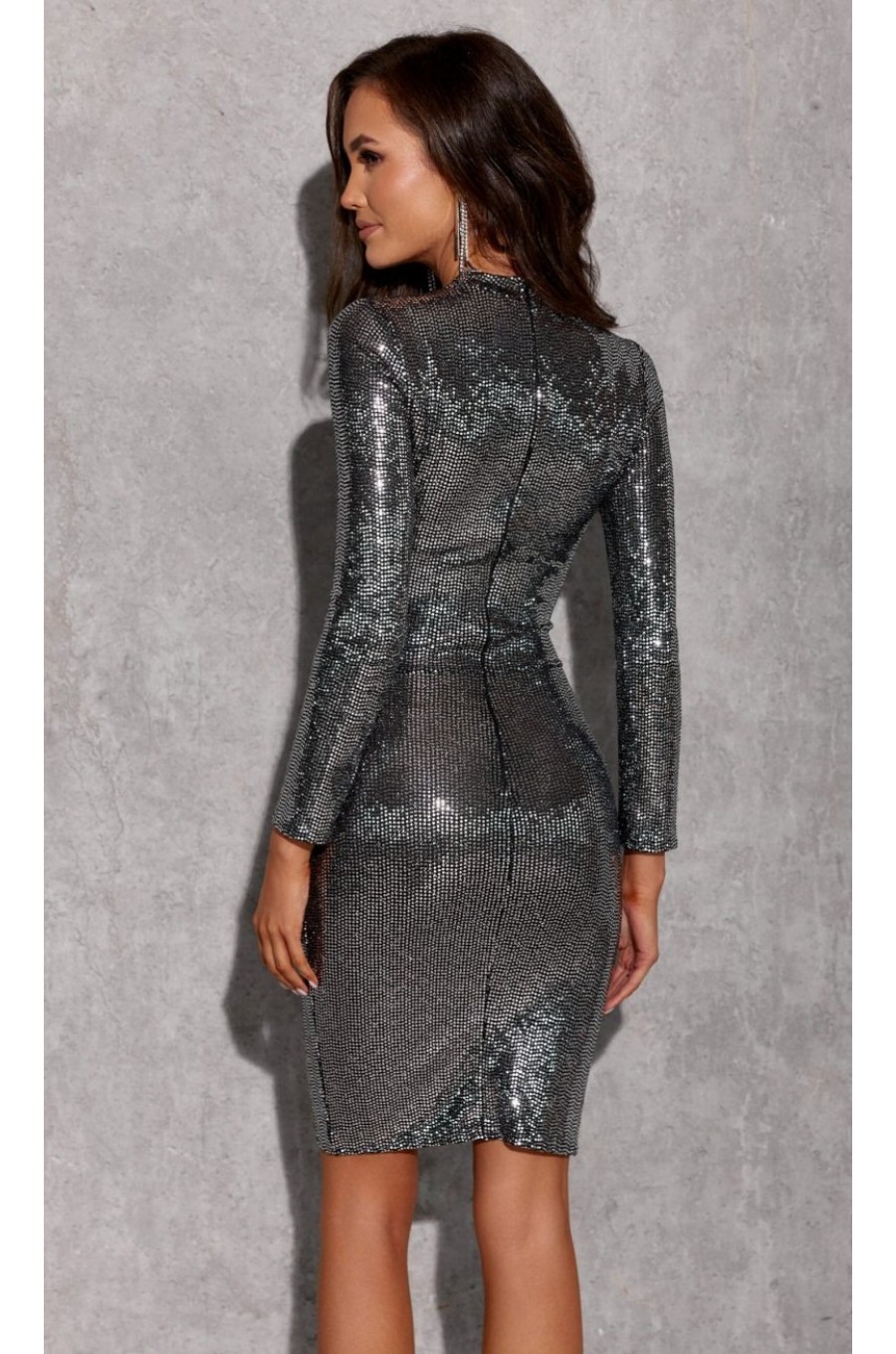 Rochie scurta mulata argintie din paiete cu maneca lunga Millane 2 - dyandra.ro