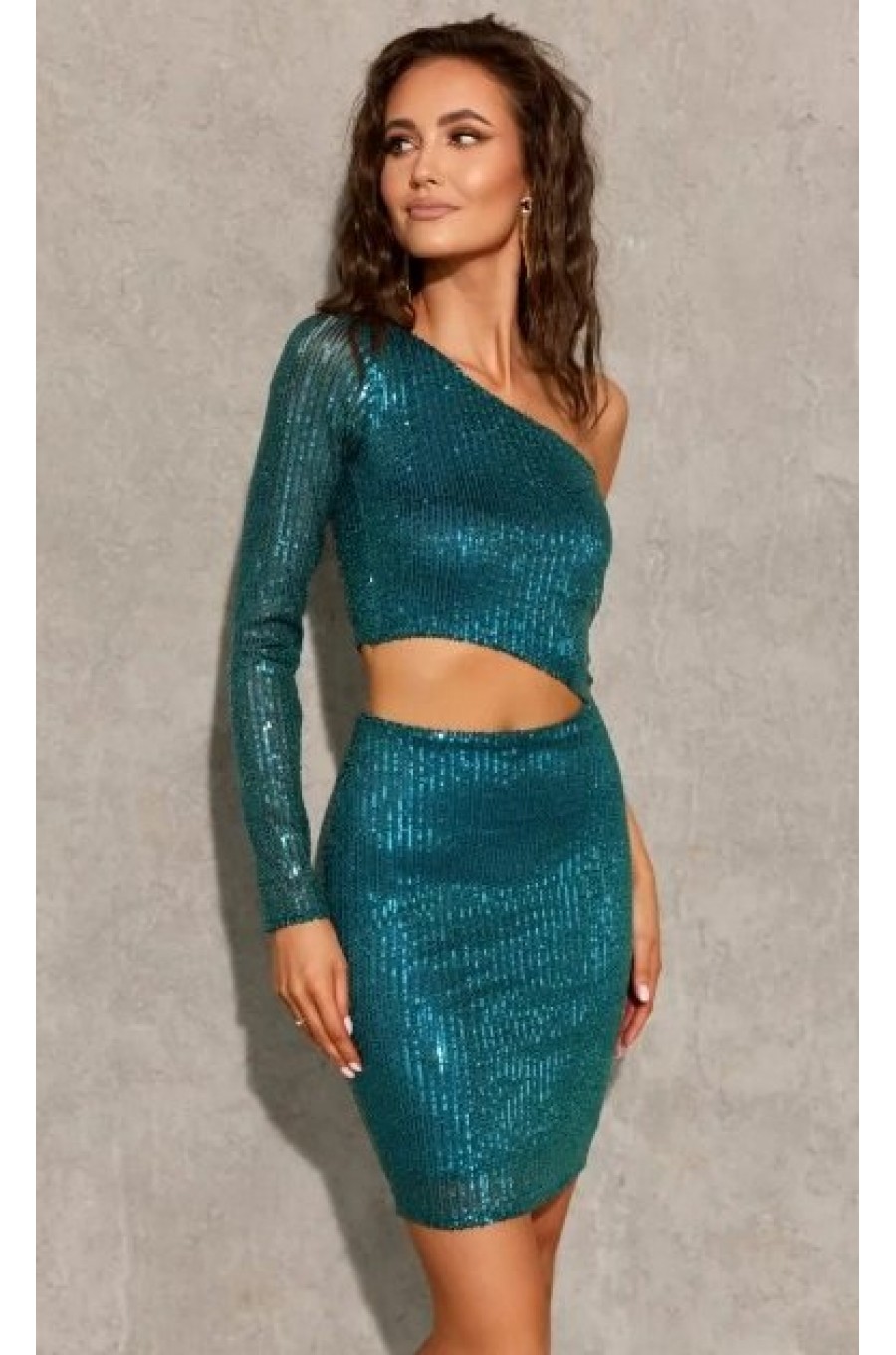 Rochie scurta verde mulata din paiete cu o maneca lunga Romina Rochie scurta verde mulata din paiete cu o maneca lunga Romina 1 - dyandra.ro