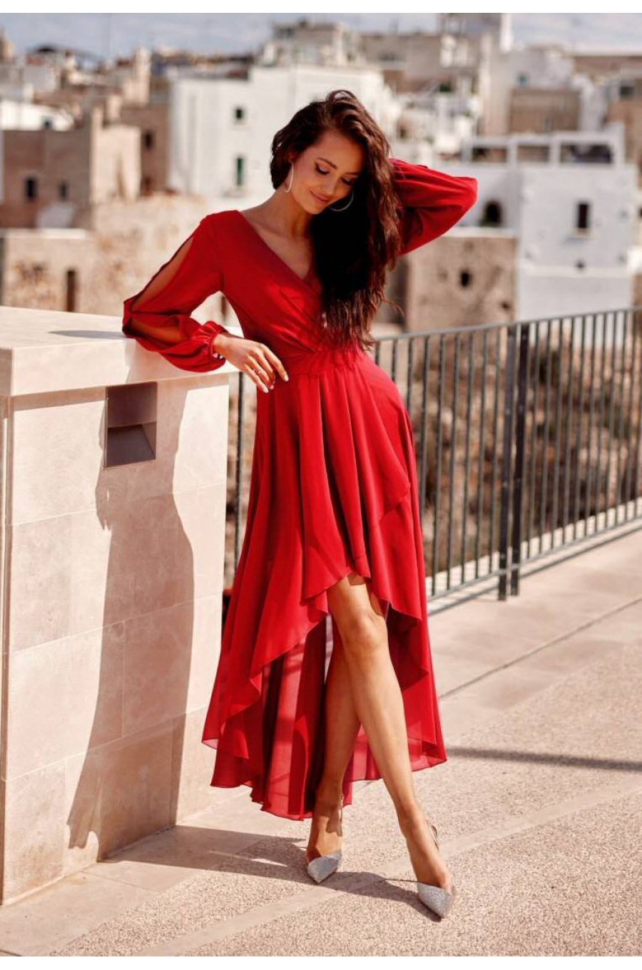 Rochie lunga rosie din voal vaporoasa cu maneca lunga Jessica Rochie lunga rosie din voal vaporoasa cu maneca lunga Jessica 1 - dyandra.ro