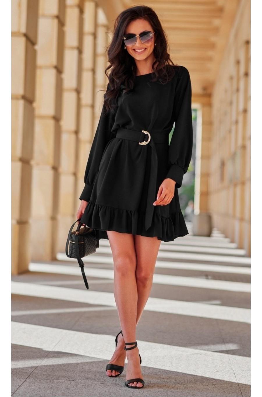 Rochie scurta neagra cu maneca lunga si volan SintraR Rochie scurta neagra cu maneca lunga si volan SintraR 2 - dyandra.ro