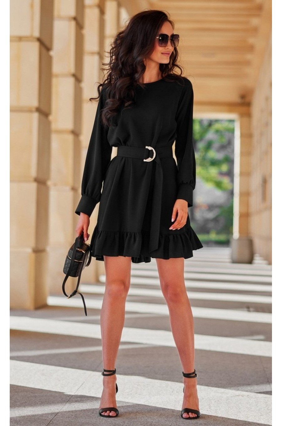 Rochie scurta neagra cu maneca lunga si volan SintraR Rochie scurta neagra cu maneca lunga si volan SintraR 3 - dyandra.ro