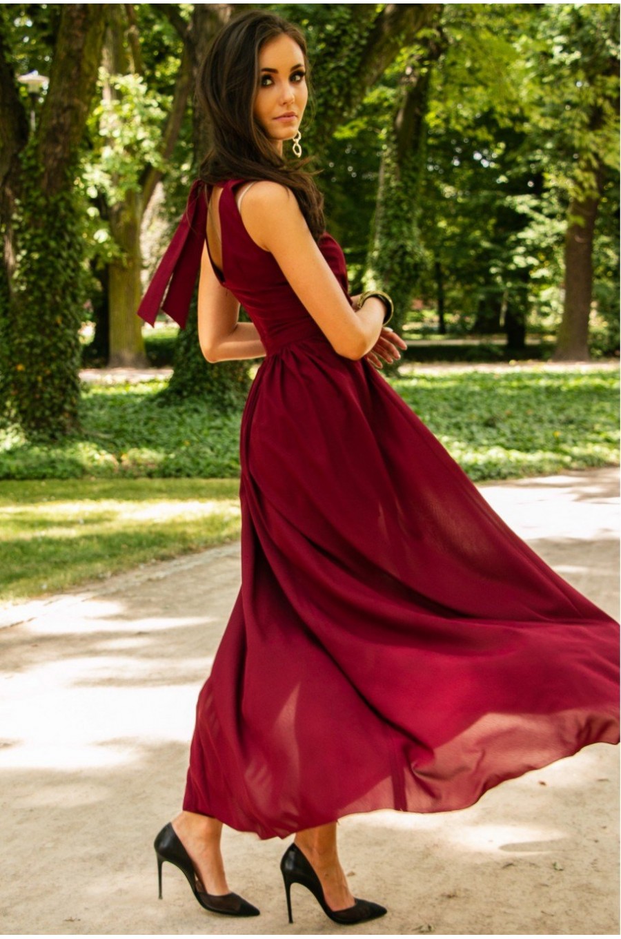 Rochie lunga din voal burgundy vaporoasa Yurianne Rochie lunga din voal burgundy vaporoasa Yurianne 4 - dyandra.ro