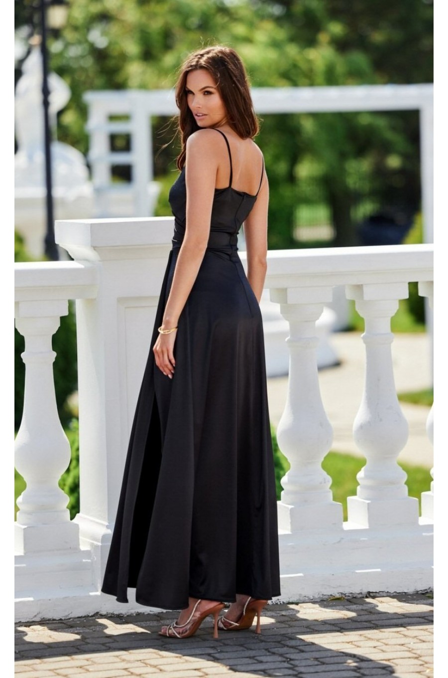 Rochie neagra eleganta lunga din satin petrecuta SalmaR Rochie neagra eleganta lunga din satin petrecuta SalmaR 2 - dyandra.ro