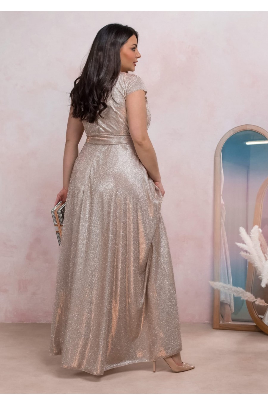 Rochie lunga aurie din bumbac cu glitter AmandaW Rochie lunga aurie din bumbac cu glitter AmandaW 2 - dyandra.ro
