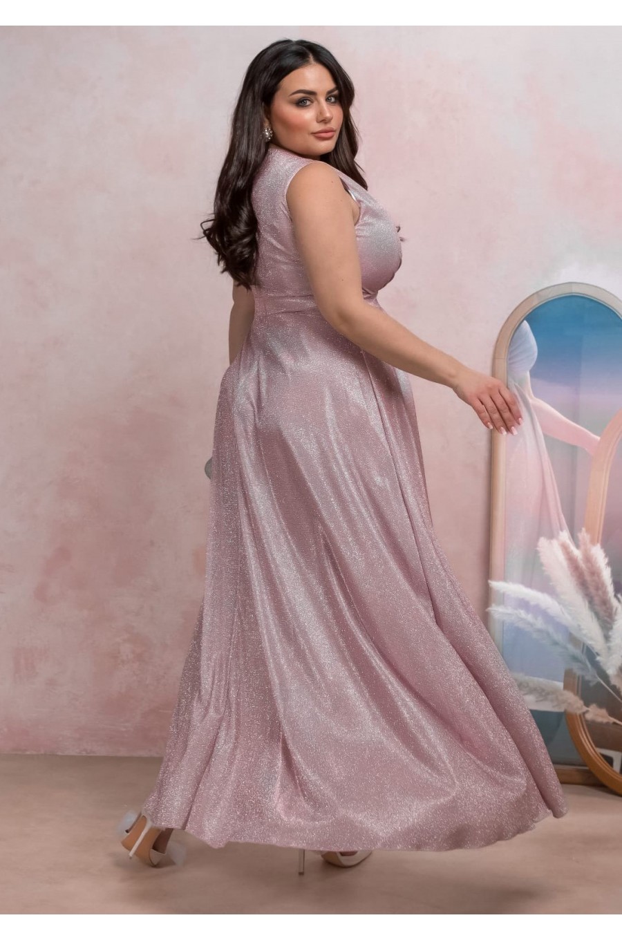 Rochie lunga roz prafuit din bumbac cu glitter AmandaW Rochie lunga roz prafuit din bumbac cu glitter AmandaW 2 - dyandra.ro