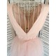 Rochie de ocazie eleganta scurta din tul roz pastelat Adelya Rochie de ocazie eleganta scurta din tul roz pastelat Adelya 3 - dyandra.ro