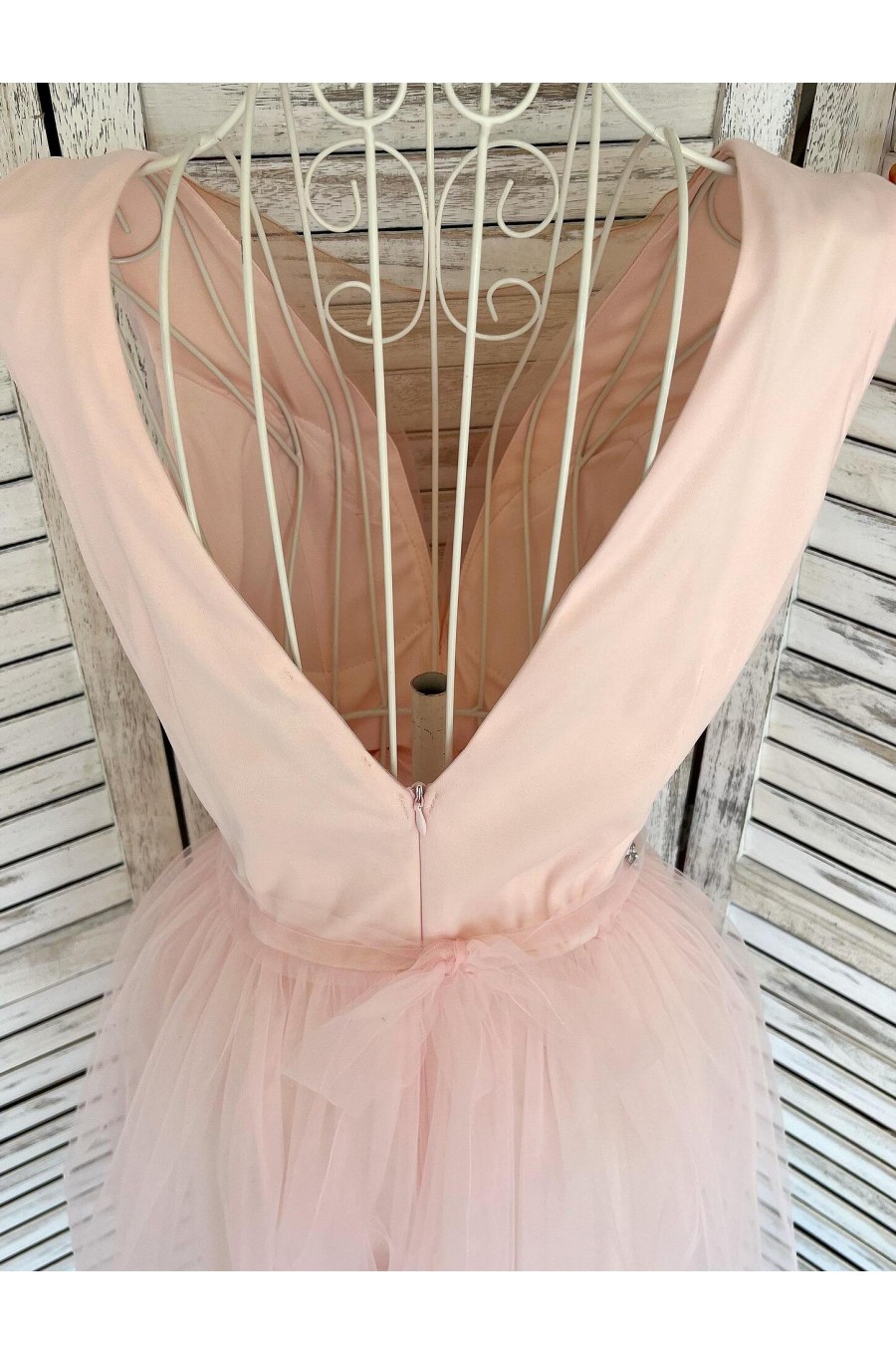 Rochie de ocazie eleganta scurta din tul roz pastelat Adelya Rochie de ocazie eleganta scurta din tul roz pastelat Adelya 2 - dyandra.ro