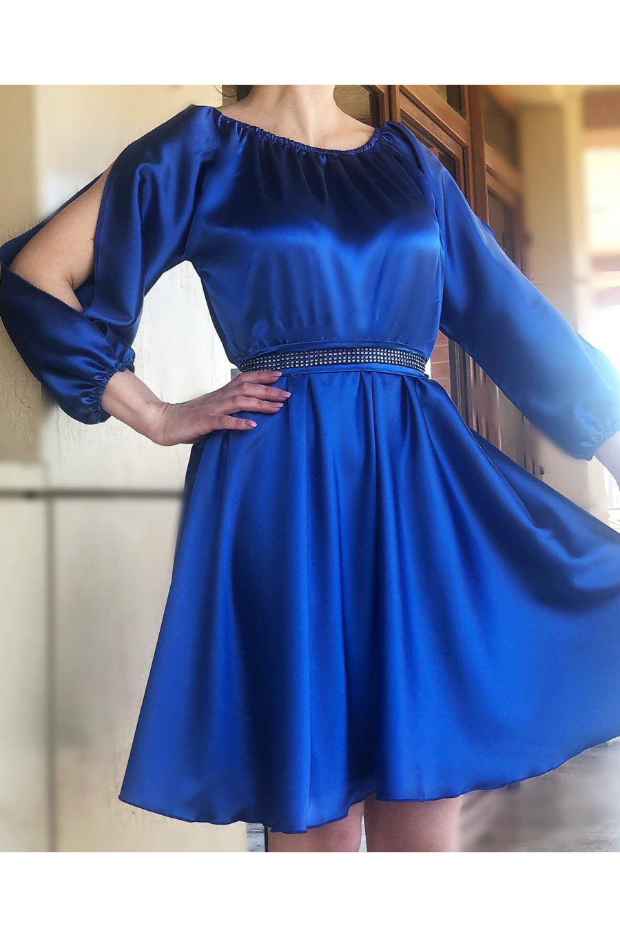 Rochie scurta din satin albastra babydoll cu umerii goi Calirroe  1 - dyandra.ro