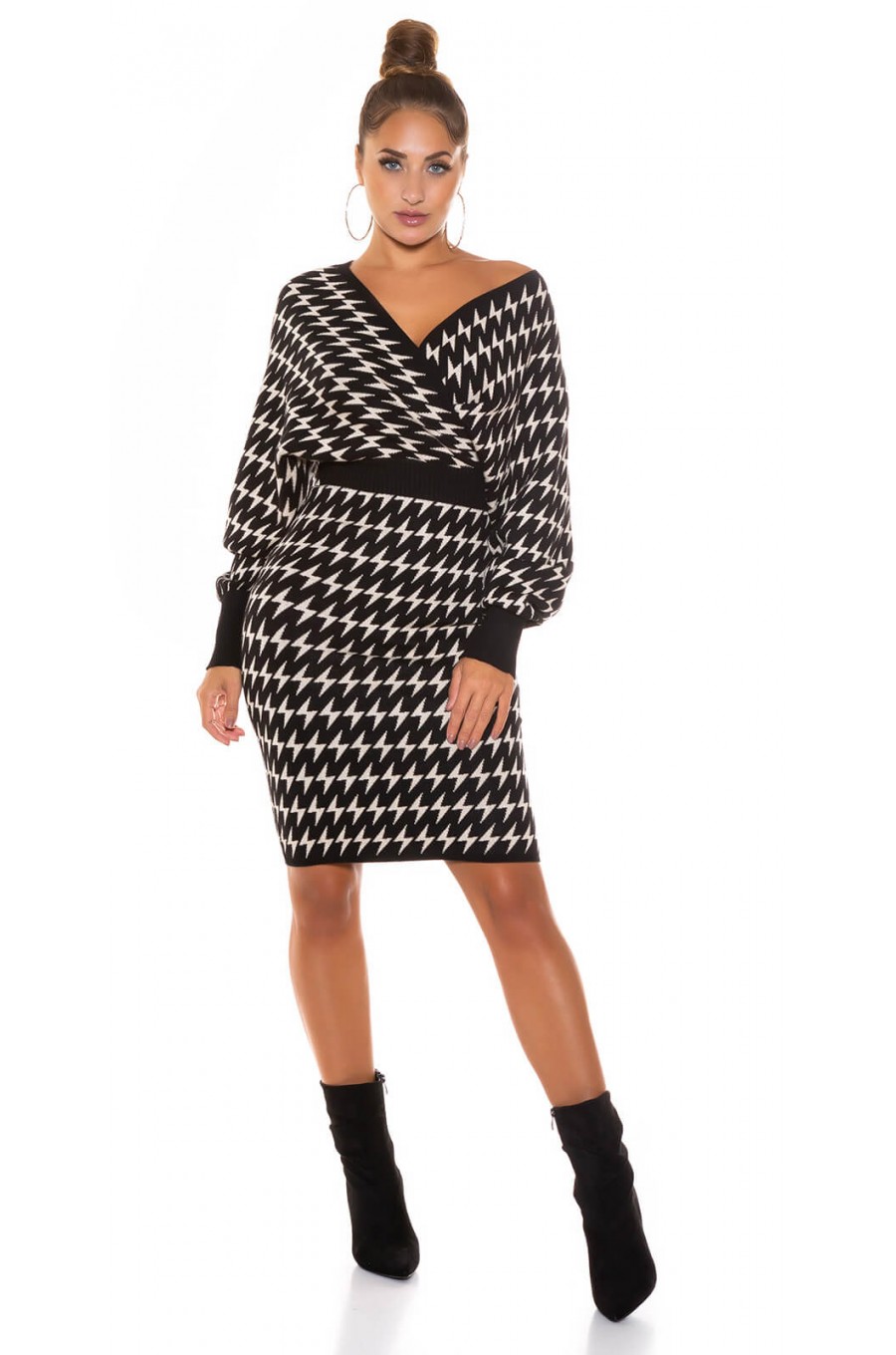 Rochie tricotata, midi, bej-negru, petrecuta, cu maneca lunga, Luiza Rochie tricotata, midi, bej-negru, petrecuta, cu maneca lunga, Luiza 3 - dyandra.ro