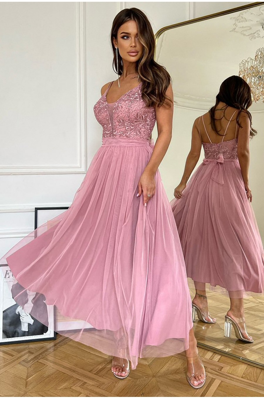 Rochie lunga din tul si dantela roz prafuit vaporoasa Arabela Rochie lunga din tul si dantela roz prafuit vaporoasa Arabela 1 - dyandra.ro