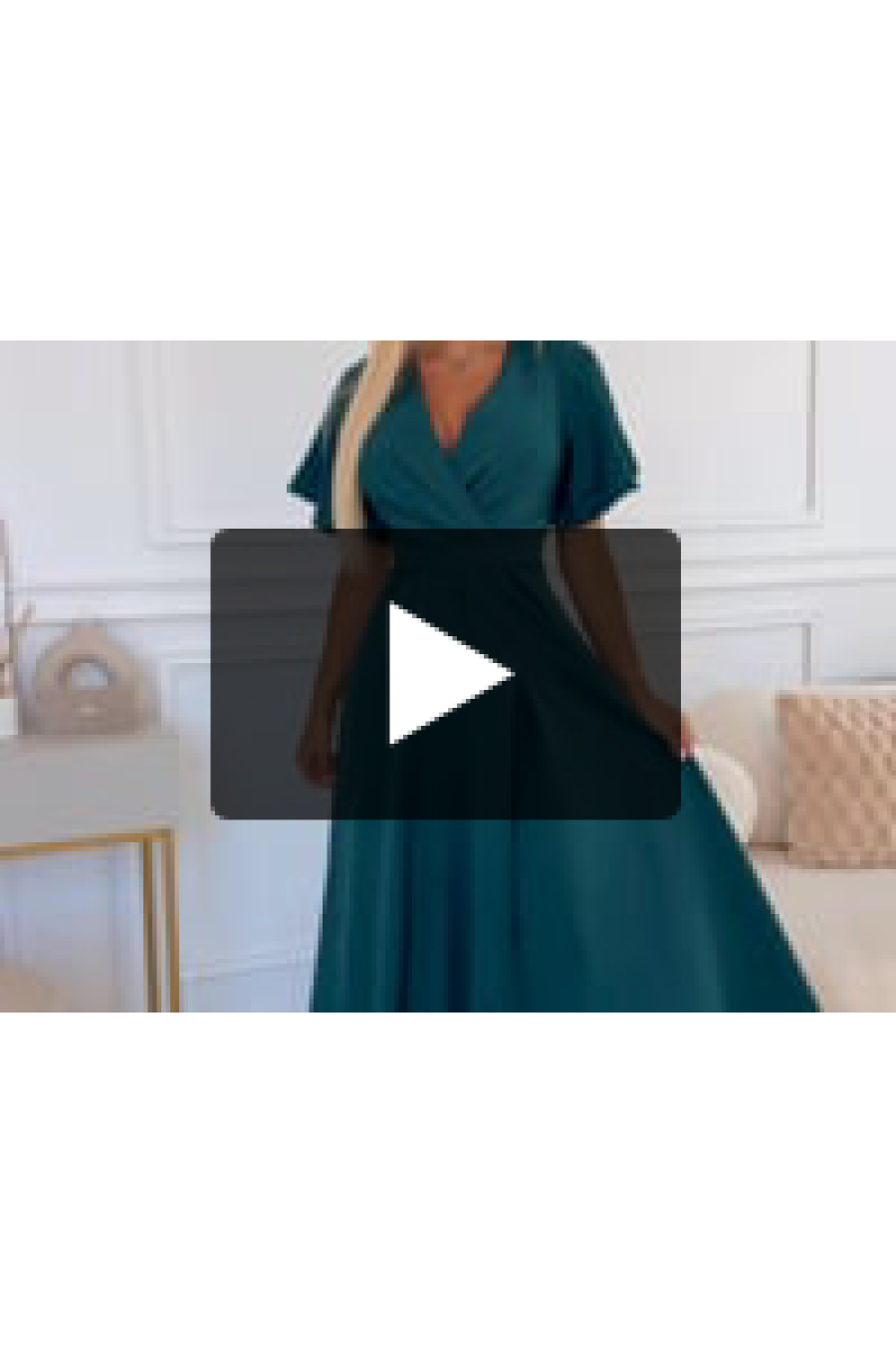 Rochie eleganta lunga verde smarald vaporoasa petrecuta Kasandra Rochie eleganta lunga verde smarald vaporoasa petrecuta Kasandra 5 - dyandra.ro