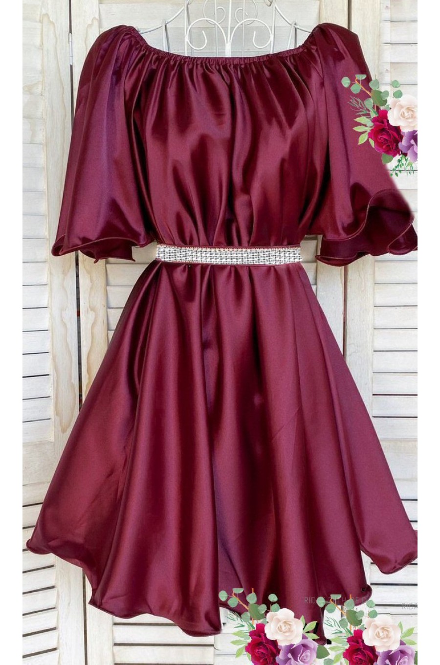 Rochie baby doll scurta din satin burgundy Jimena Rochie baby doll scurta din satin burgundy Jimena 1 - dyandra.ro