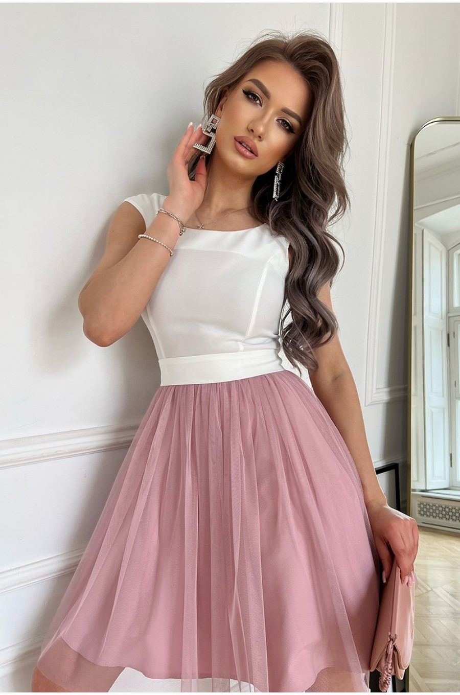 Rochie scurta eleganta baby doll din tul roz prafuit Caterine 4 - dyandra.ro