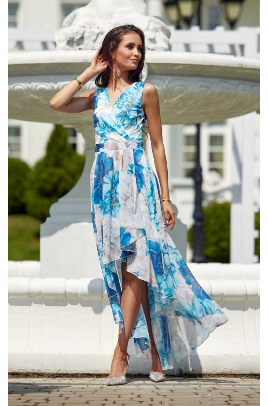 Rochie de vara lunga din chiffon ecru cu flori bleu vaporoasa Mirla Rochie de vara lunga din chiffon ecru cu flori bleu vaporoasa Mirla 1 - dyandra.ro