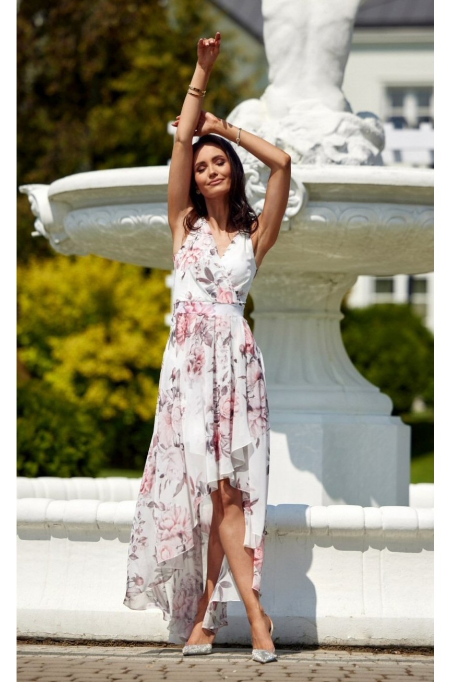 Rochie de vara lunga, din chiffon ecru cu flori roz pal, asimetrica, vaporoasa, Mirla 2 - dyandra.ro