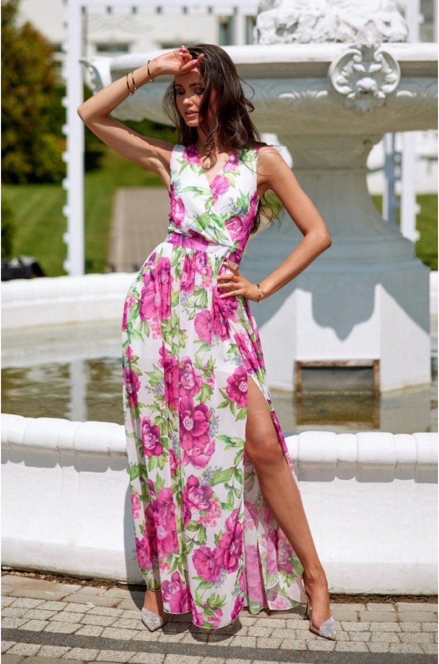 Rochie de vara lunga, din chiffon ecru cu flori roz, vaporoasa, petrecuta, Kosima 1 - dyandra.ro