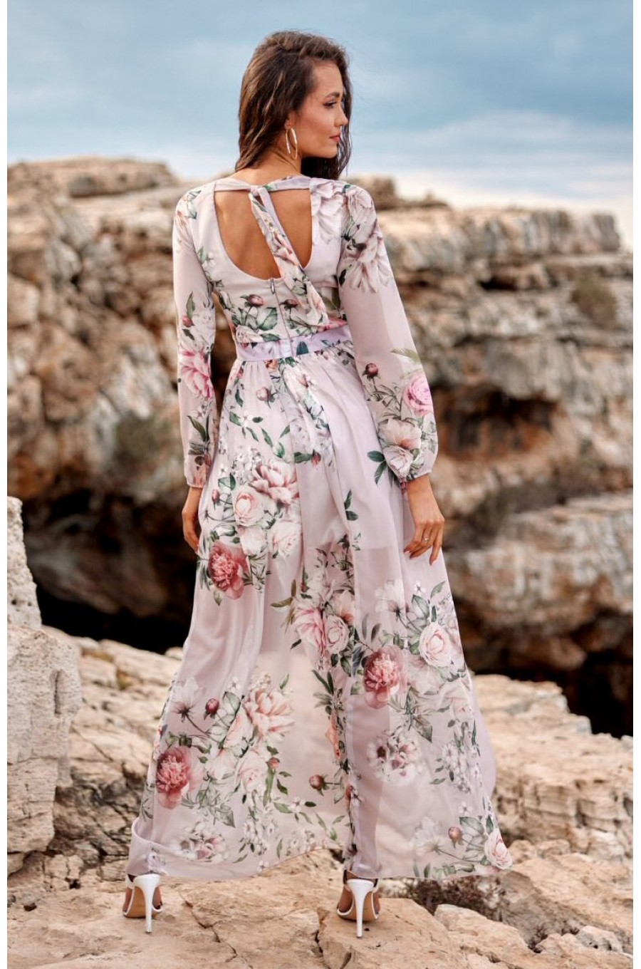 Rochie de vara lunga din voal bej cu flori vaporoasa cu maneca lunga Anamaria 2 - dyandra.ro