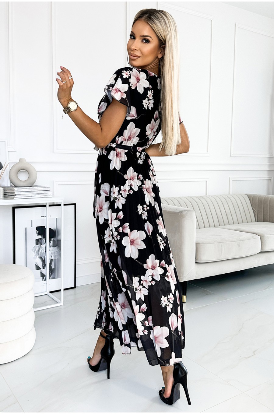 Rochie de vara lunga neagra cu flori ecru vaporoasa plisata Isolda Rochie de vara lunga neagra cu flori ecru vaporoasa plisata Isolda 2 - dyandra.ro