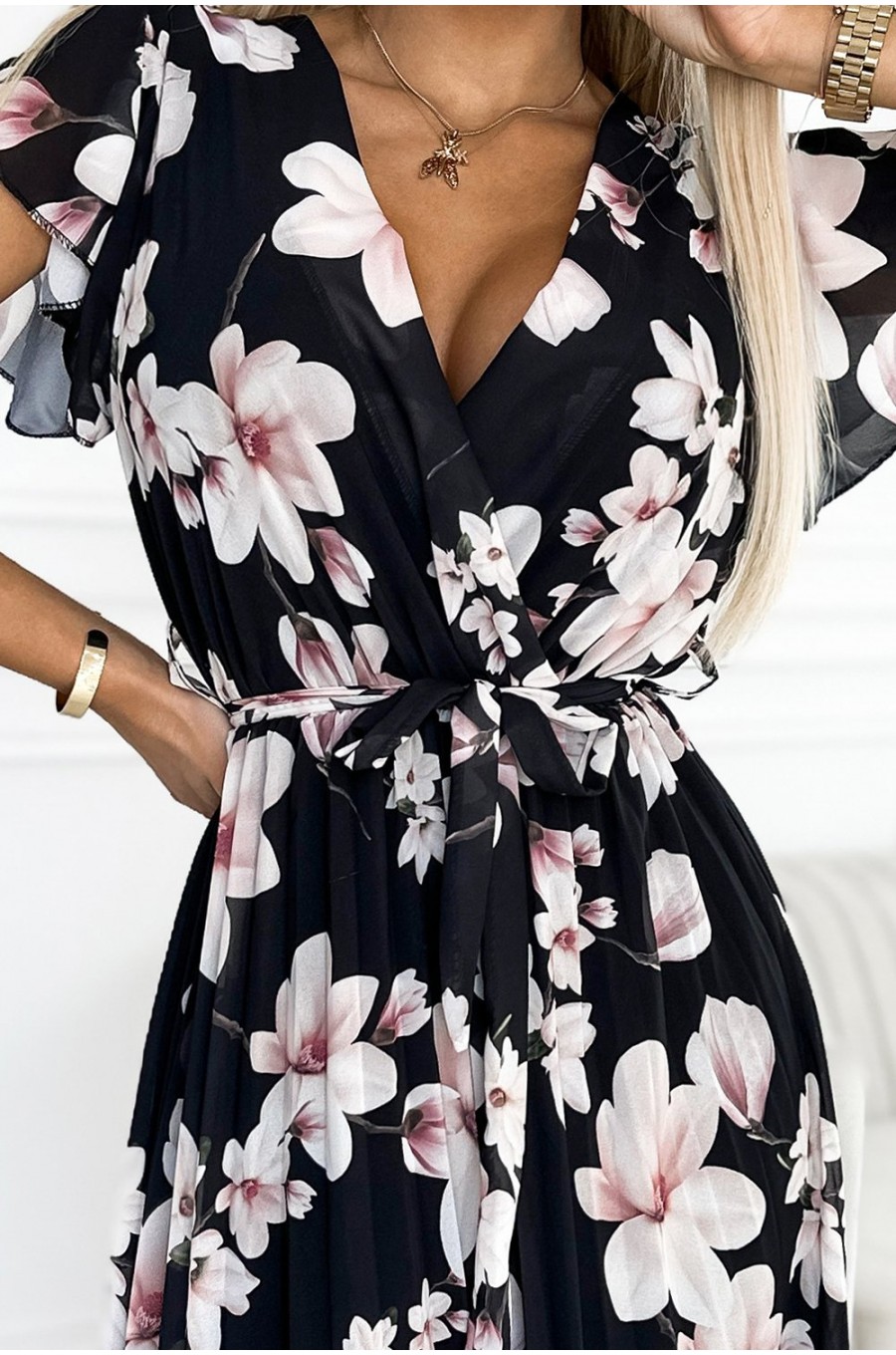 Rochie de vara lunga neagra cu flori ecru vaporoasa plisata Isolda Rochie de vara lunga neagra cu flori ecru vaporoasa plisata Isolda 6 - dyandra.ro