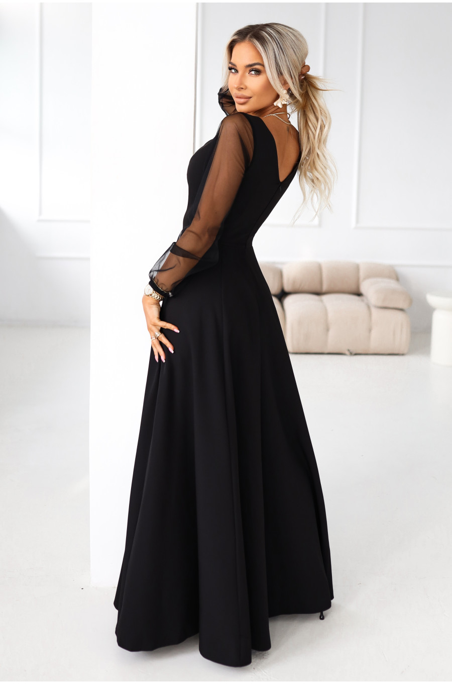 Rochie neagra lunga clasica cu maneca lunga vaporoasa Lorretta 2 - dyandra.ro