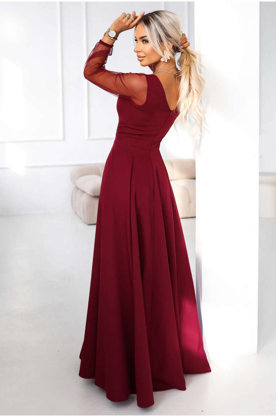 Rochie eleganta lunga burgundy vaporoasa cu maneca lunga Lorretta Rochie eleganta lunga burgundy vaporoasa cu maneca lunga Lorretta 2 - dyandra.ro