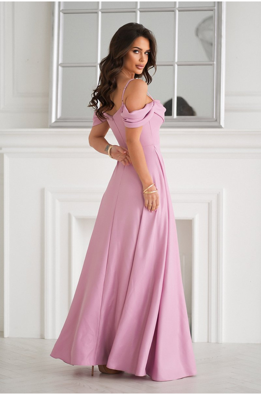 Rochie eleganta lunga glitter roz pal cu umerii goi vaporoasa Delight Rochie eleganta lunga glitter roz pal cu umerii goi vaporoasa Delight 2 - dyandra.ro