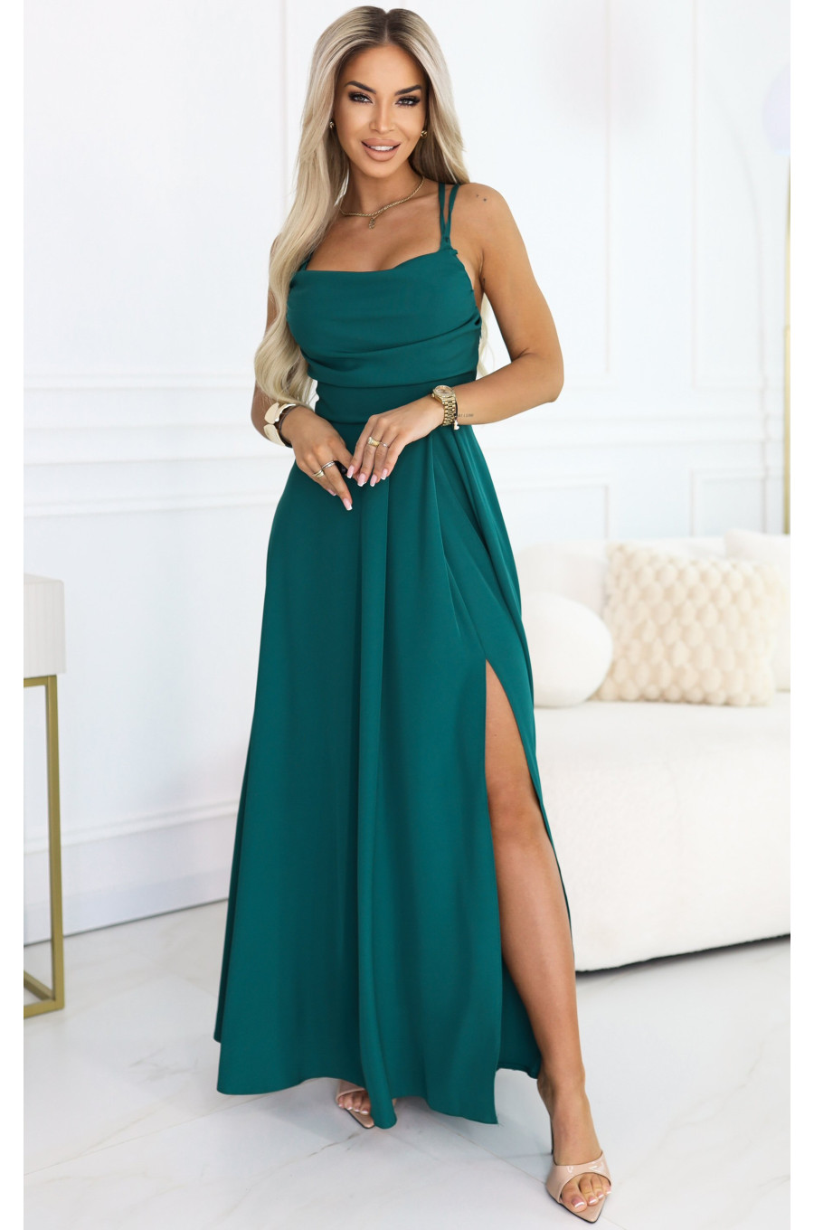 Rochie eleganta lunga verde cu bust tip corset vaporoasa Precious Rochie eleganta lunga verde cu bust tip corset vaporoasa Precious 1 - dyandra.ro